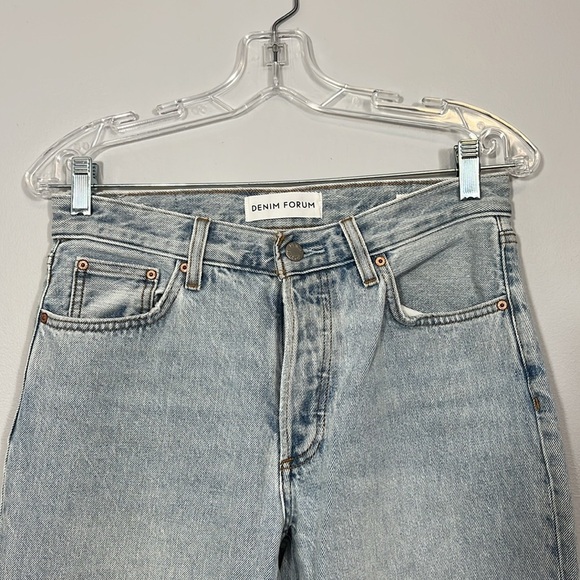 Aritzia Denim Forum the 90’s
Joni low rise loose jeans size 26 - Picture 6 of 9